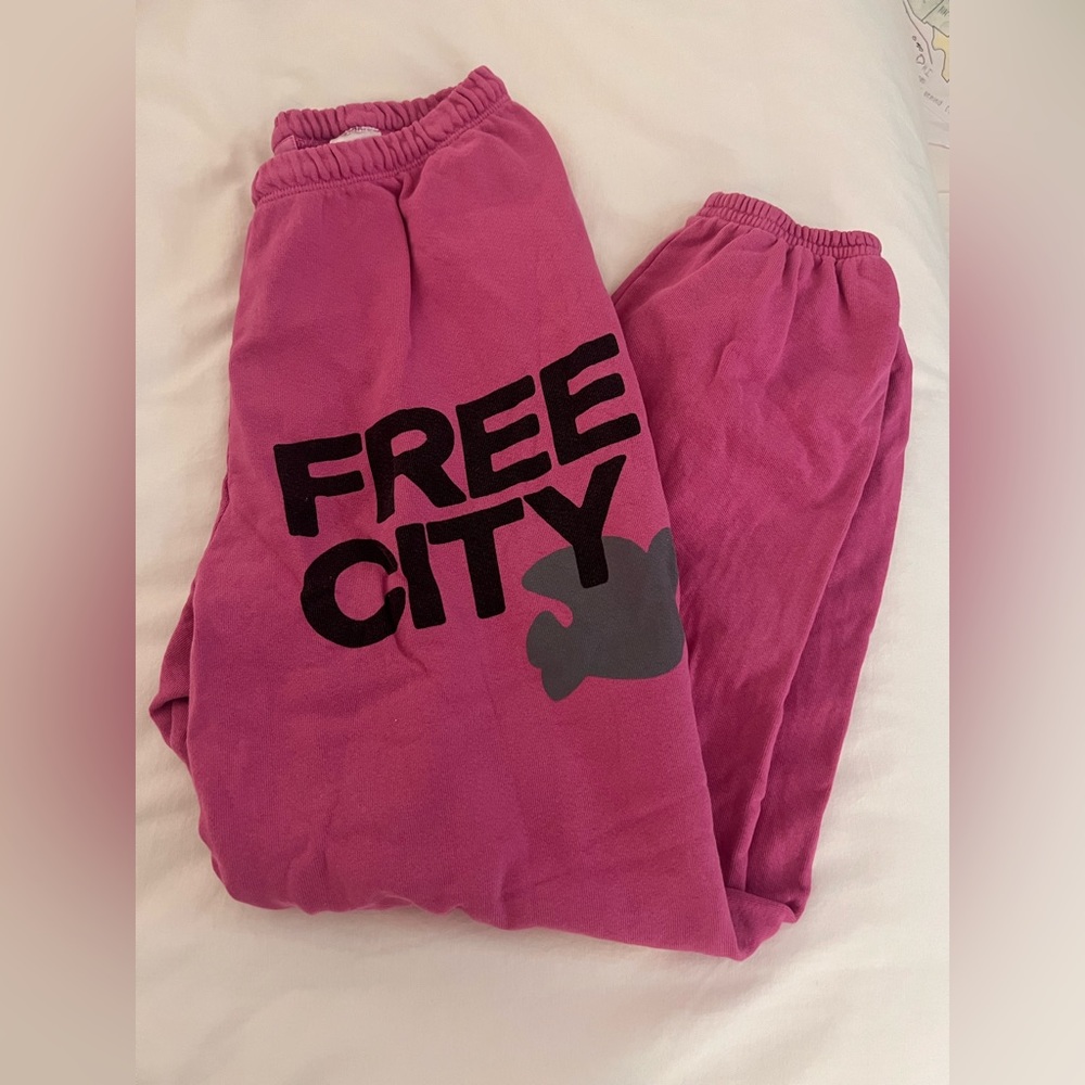 Free City Sweatpants